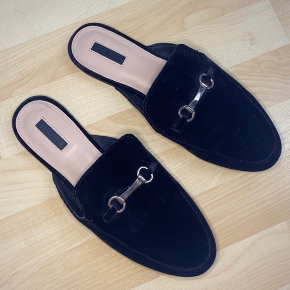 Forever 21 Faux Suede Slip On Loafer Size 9 - Picture 2 of 7